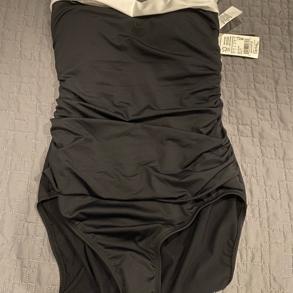 Swimsuit - Picture 3 of 3